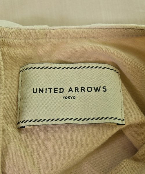 UNITED ARROWS แขนกุด