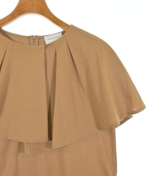 UNITED ARROWS แขนกุด