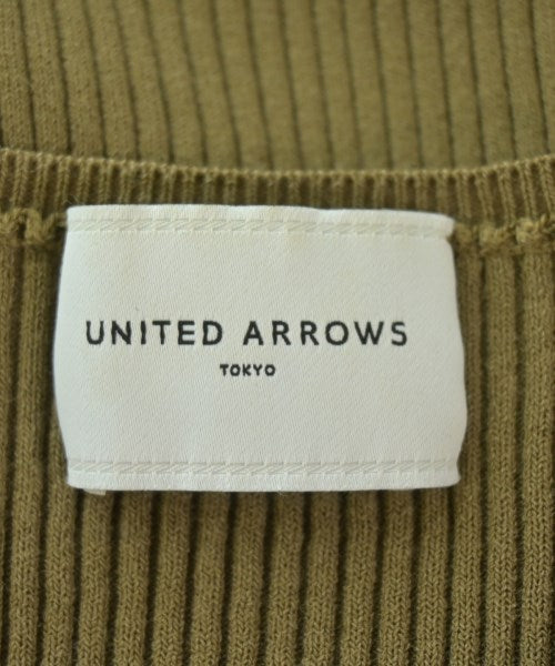UNITED ARROWS เสื้อแขนกุด