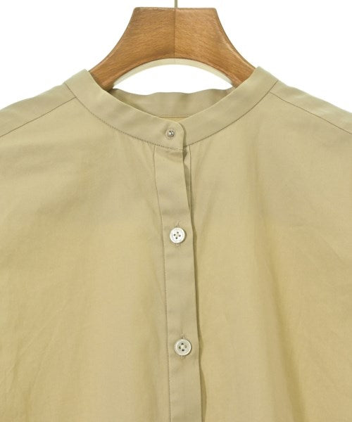 UNITED ARROWS เสื้อลำลอง