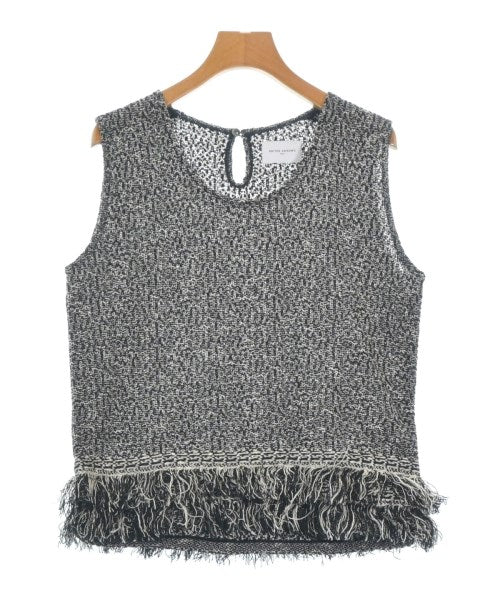 UNITED ARROWS เสื้อแขนกุด
