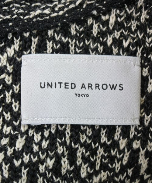 UNITED ARROWS เสื้อแขนกุด