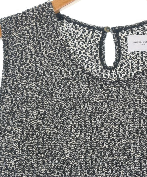 UNITED ARROWS เสื้อแขนกุด