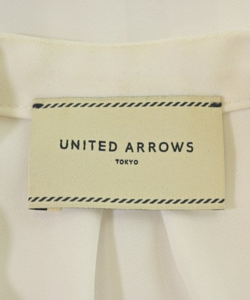 UNITED ARROWS เสื้อลำลอง