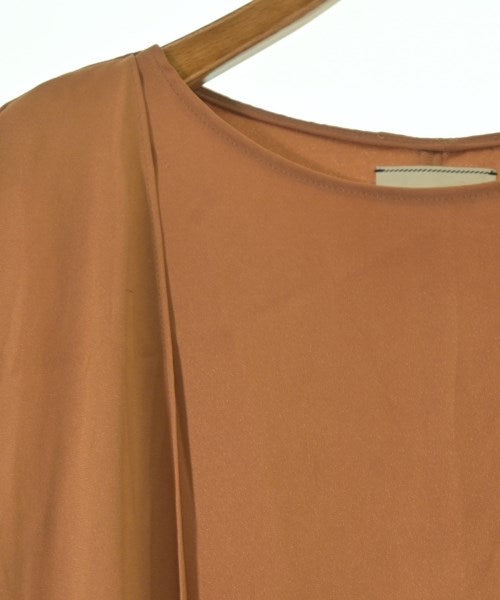 UNITED ARROWS เสื้อสตรี
