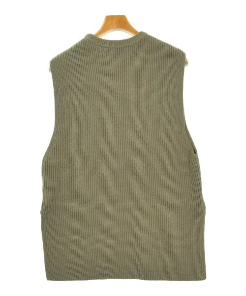 UNITED ARROWS เสื้อแขนกุด