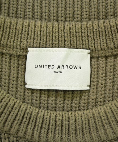 UNITED ARROWS เสื้อแขนกุด