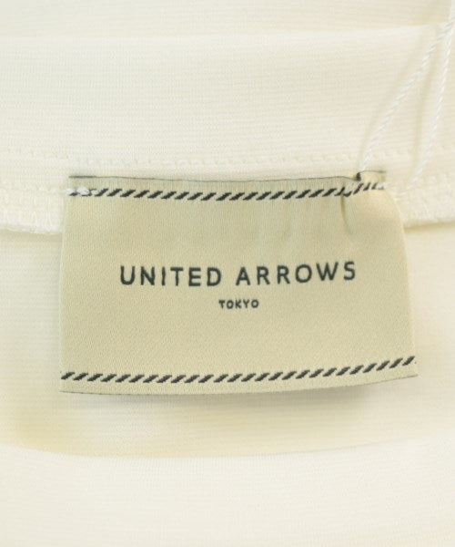 UNITED ARROWS เสื้อยืด/เสื้อท็อปส์