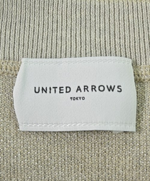 UNITED ARROWS เสื้อแขนกุด