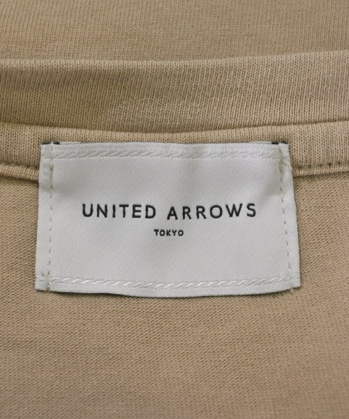 UNITED ARROWS เสื้อยืด/เสื้อท็อปส์