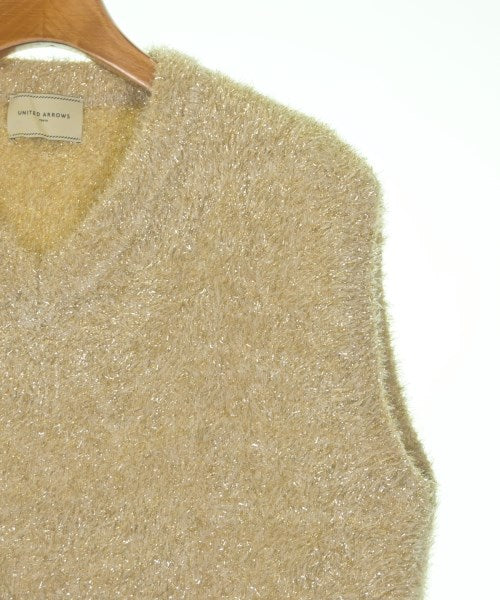 UNITED ARROWS เสื้อกั๊ก