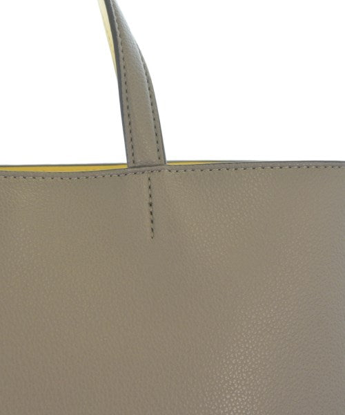 UNITED ARROWS กระเป๋าถือขนาดใหญ่