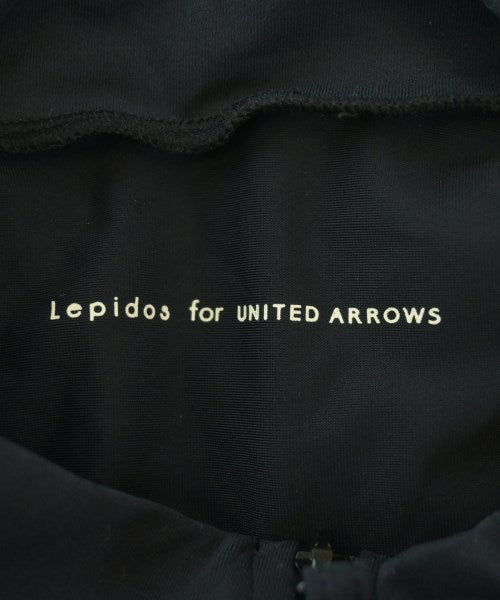 UNITED ARROWS เสื้อยืด/เสื้อท็อปส์