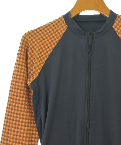 UNITED ARROWS เสื้อยืด/เสื้อท็อปส์