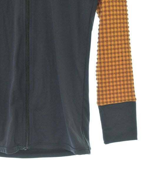 UNITED ARROWS เสื้อยืด/เสื้อท็อปส์