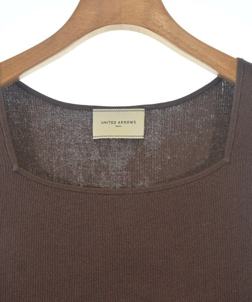 UNITED ARROWS เสื้อแขนกุด