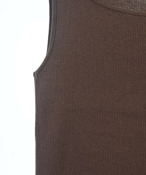 UNITED ARROWS เสื้อแขนกุด