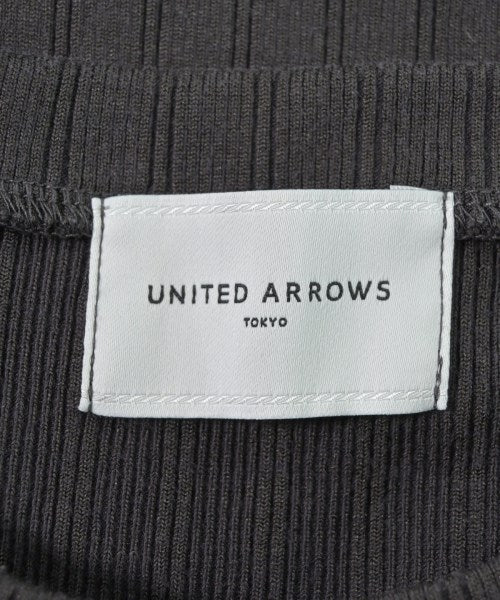 UNITED ARROWS เสื้อยืด/เสื้อท็อปส์