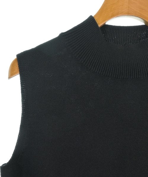 UNITED ARROWS เสื้อแขนกุด