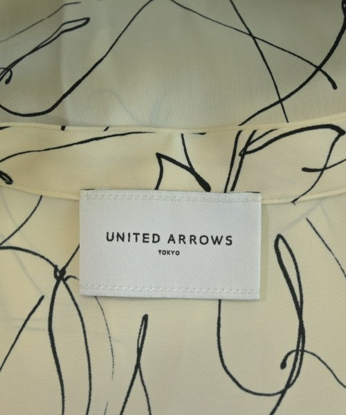 UNITED ARROWS เสื้อลำลอง