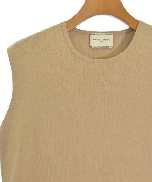 UNITED ARROWS เสื้อกั๊ก