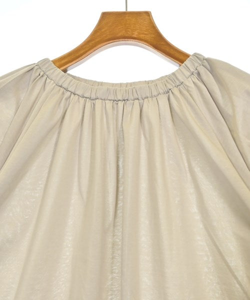 UNITED ARROWS เสื้อยืด/เสื้อท็อปส์