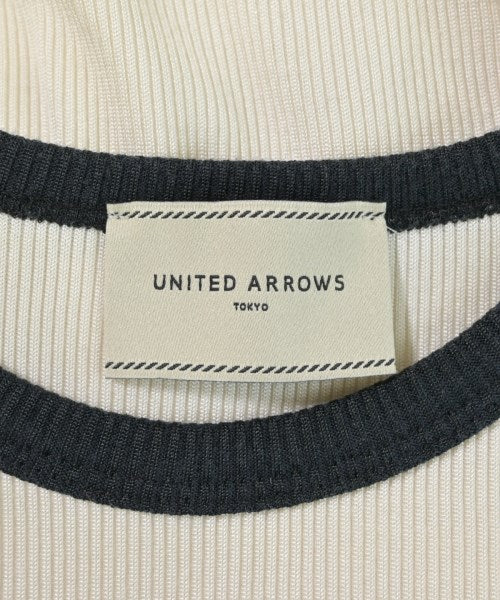 UNITED ARROWS เสื้อยืด/เสื้อท็อปส์