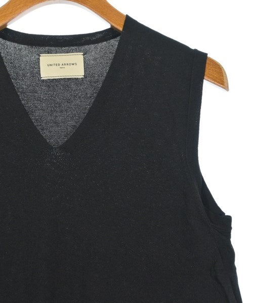 UNITED ARROWS เสื้อแขนกุด