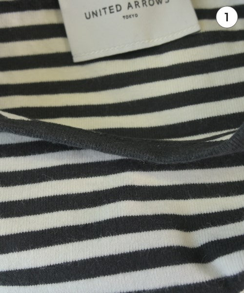 UNITED ARROWS เสื้อยืด/เสื้อท็อปส์