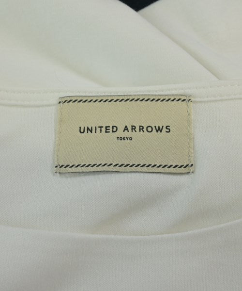 UNITED ARROWS เสื้อยืด/เสื้อท็อปส์