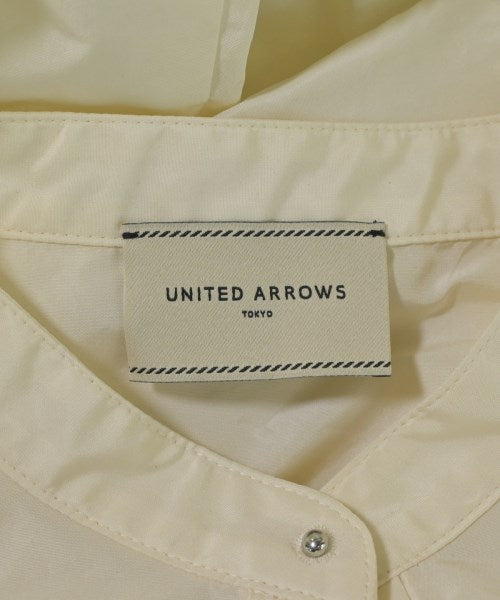 UNITED ARROWS เสื้อลำลอง