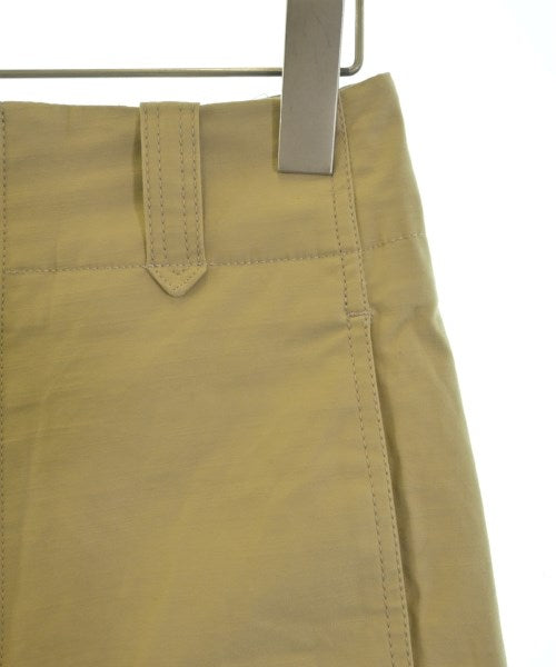 BARNEYS NEWYORK ชิโน่