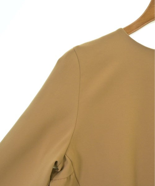 BARNEYS NEWYORK เสื้อสตรี