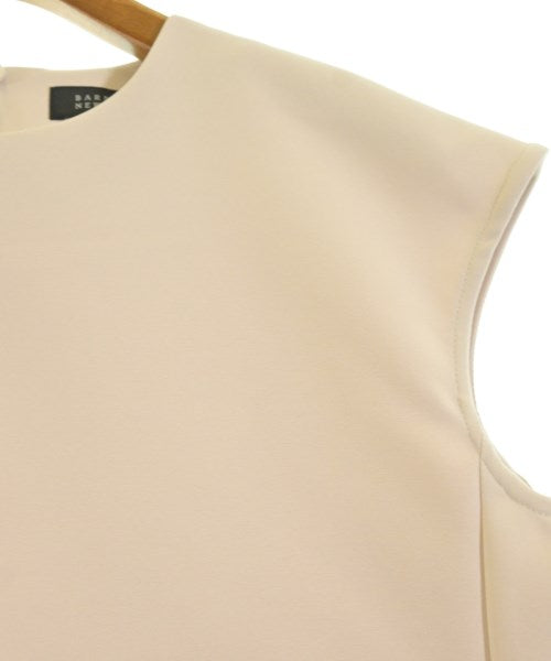 BARNEYS NEWYORK เสื้อสตรี