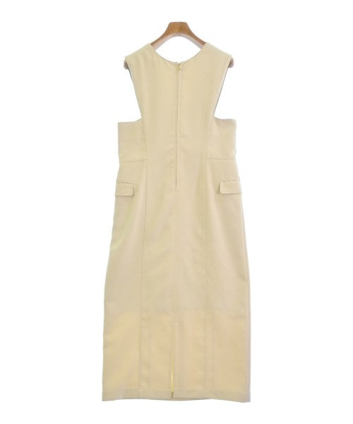 SHIPS ชุดเดรส