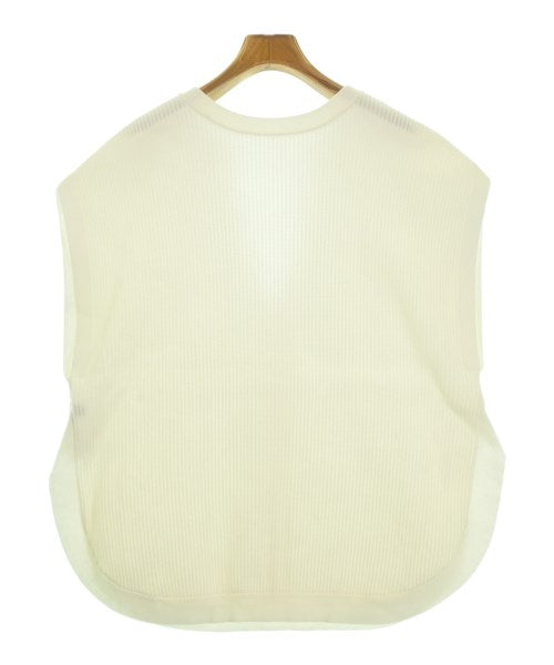 SHIPS เสื้อแขนกุด