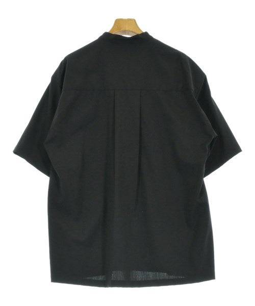 SHIPS เสื้อลำลอง