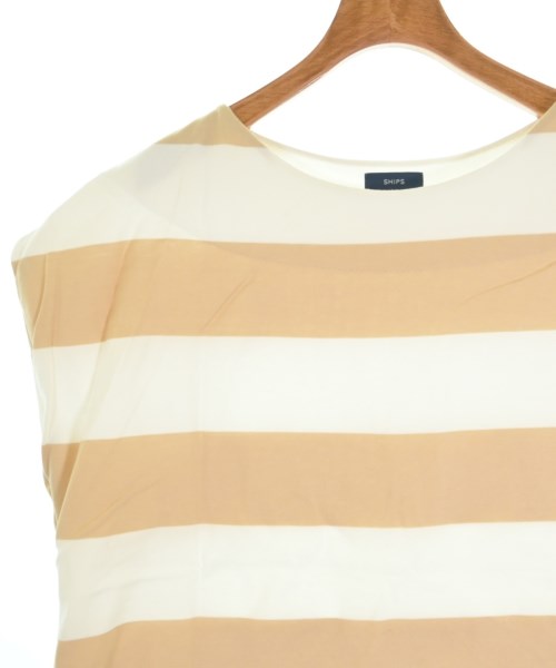 SHIPS เสื้อยืด/เสื้อท็อปส์