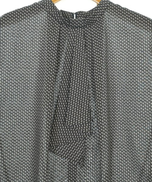 SHIPS เสื้อสตรี