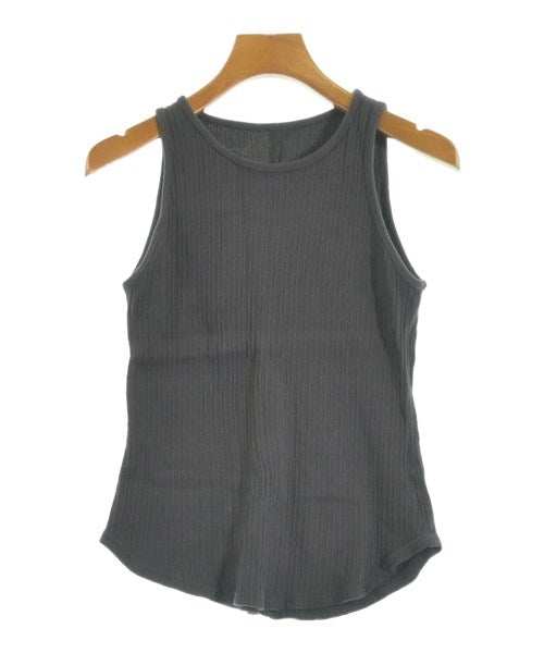 SHIPS เสื้อแขนกุด