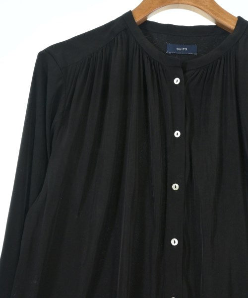 SHIPS เสื้อลำลอง