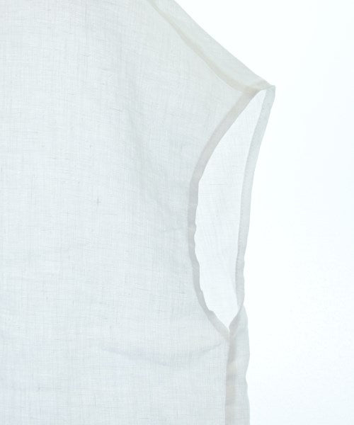 SHIPS เสื้อลำลอง