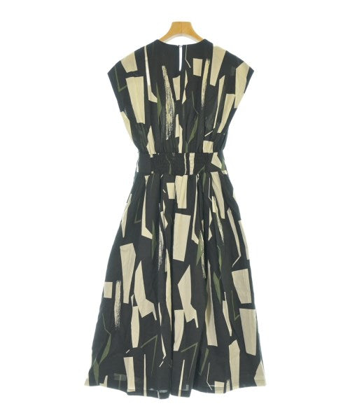 SHIPS ชุดเดรส