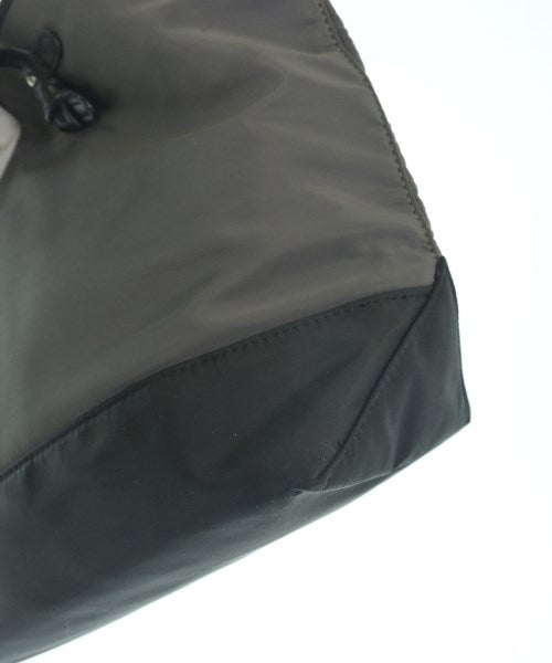 SHIPS กระเป๋าถือขนาดใหญ่