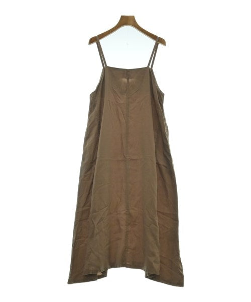 URBAN RESEARCH DOORS ชุดเดรส