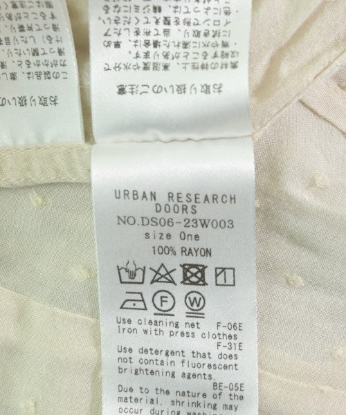URBAN RESEARCH DOORS เสื้อสตรี
