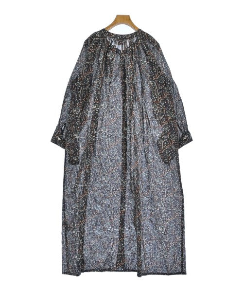 URBAN RESEARCH DOORS เดรสที่เป็นเสื้อเชิ้ตตัวยาว