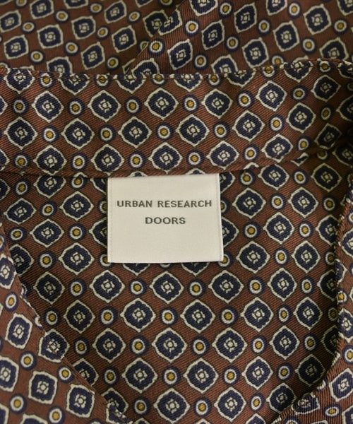 URBAN RESEARCH DOORS เดรสที่เป็นเสื้อเชิ้ตตัวยาว