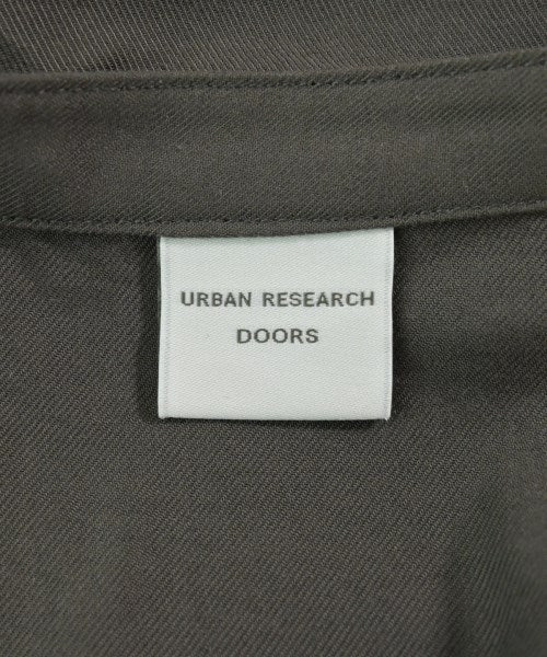 URBAN RESEARCH DOORS เดรสที่เป็นเสื้อเชิ้ตตัวยาว