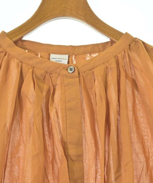 URBAN RESEARCH DOORS เสื้อสตรี